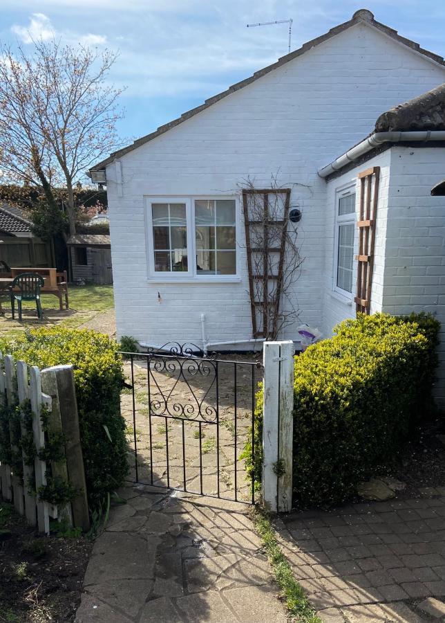 Field Cottage Whittlesey Екстер'єр фото