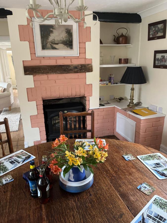 Field Cottage Whittlesey Екстер'єр фото